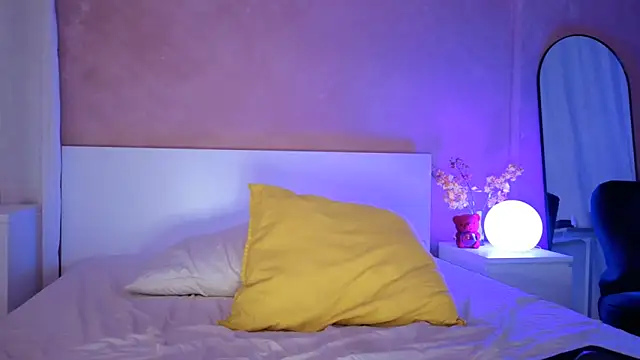 NaughtyMe online show from 19, 12, 2025