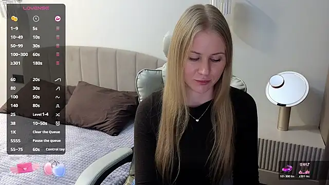 Snapshot of IsabelAllen chatting on 22, 5, 2026 IsabelAllen online show from 22, 5, 2026