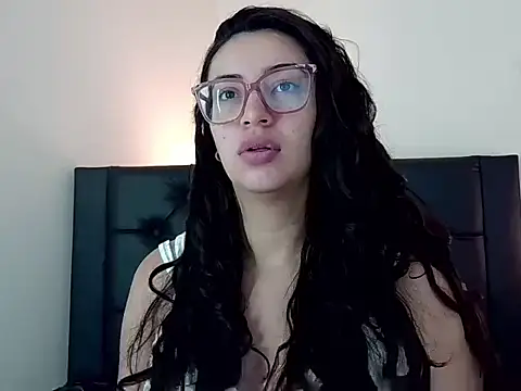 Snapshot of EvoletFMK chatting on 20, 6, 2026 EvoletFMK online show from 20, 6, 2026