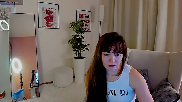 VanessaSmuth online show from 3, 12, 2025