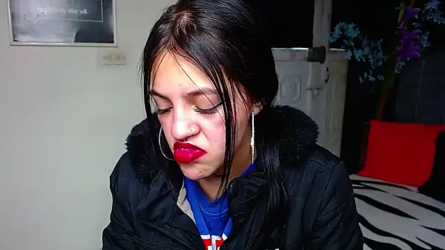 Snapshot of Violettasquirt chatting on 19, 2, 2026 Violettasquirt online show from 19, 2, 2026