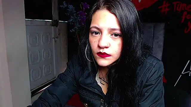 Violettasquirt online show from 17, 3, 2026