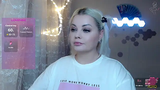 JewellKiss7 online show from 1, 12, 2025