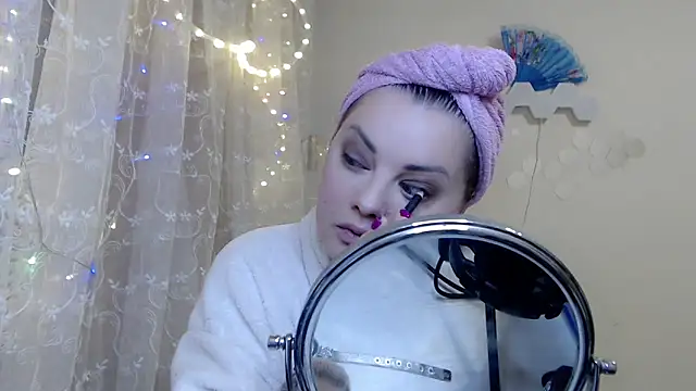 JewellKiss7 online show from 5, 4, 2026