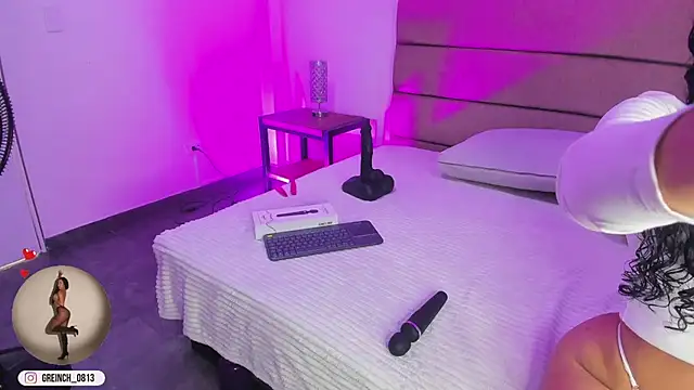 sally rosses online show from 15, 4, 2026