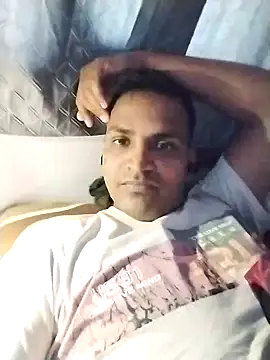 Snapshot of Nzfl97 chatting on 4, 2, 2025 Nzfl97 online show from 4, 2, 2025