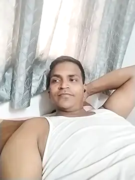 Snapshot of Nzfl97 chatting on 18, 2, 2025 Nzfl97 online show from 18, 2, 2025