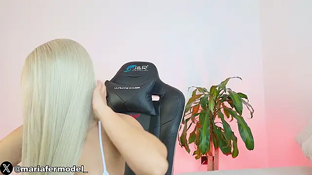 Mariafer05 online show from 16, 2, 2026