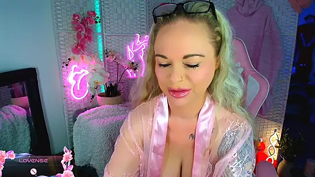 Snapshot of EllieKarrX chatting on 21, 1, 2025 EllieKarrX online show from 21, 1, 2025