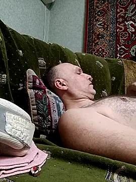 Pineapple04 online show from 26, 3, 2026