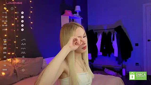 Snapshot of aneta_alisha chatting on 19, 10, 2025 aneta alisha online show from 19, 10, 2025