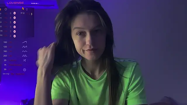 Snapshot of Alice__grace chatting on 11, 2, 2025 Alice  grace online show from 11, 2, 2025