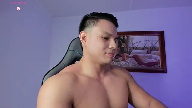 RoyConstance online show from 8, 4, 2026