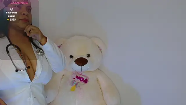 yulissa18 online show from 31, 10, 2025