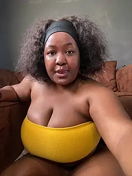 Missmoox24 online show from 11, 3, 2026