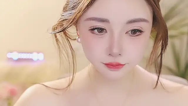 Qiaoqiao  online show from 13, 3, 2026