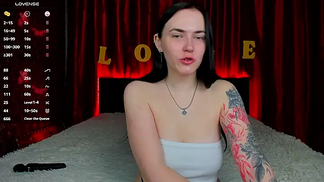 Witch Lady online show from 28, 2, 2026