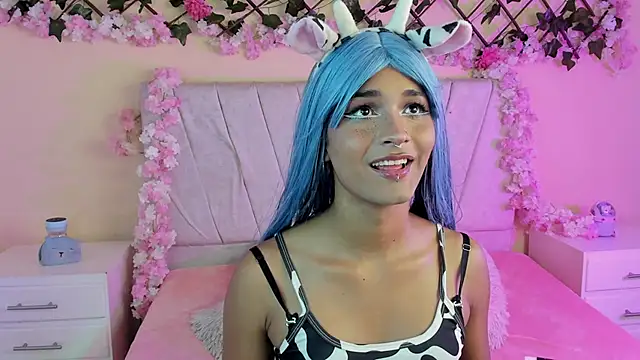 Snapshot of baby_kaliope chatting on 13, 12, 2024 baby kaliope online show from 13, 12, 2024