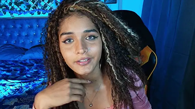 Snapshot of baby_kaliope chatting on 18, 2, 2025 baby kaliope online show from 18, 2, 2025