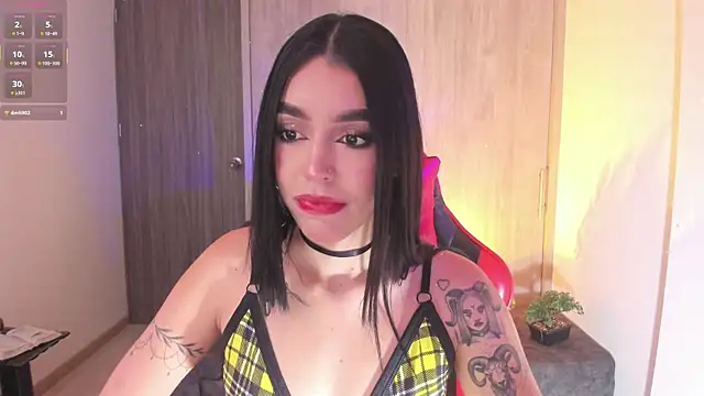 Snapshot of zoee_jackson chatting on 1, 2, 2026 zoee jackson online show from 1, 2, 2026