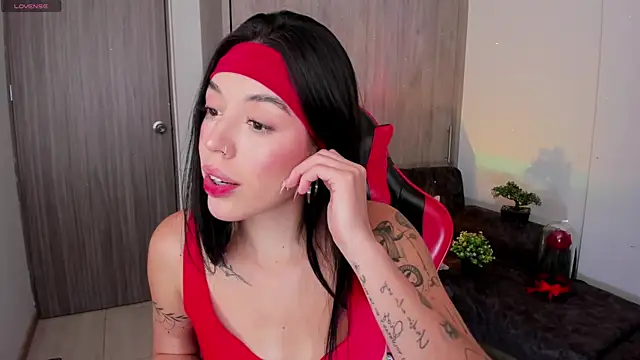 Snapshot of zoee_jackson chatting on 23, 2, 2026 zoee jackson online show from 23, 2, 2026