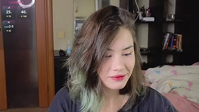 Snapshot of alicekiit chatting on 1, 10, 2025 alicekiit online show from 1, 10, 2025