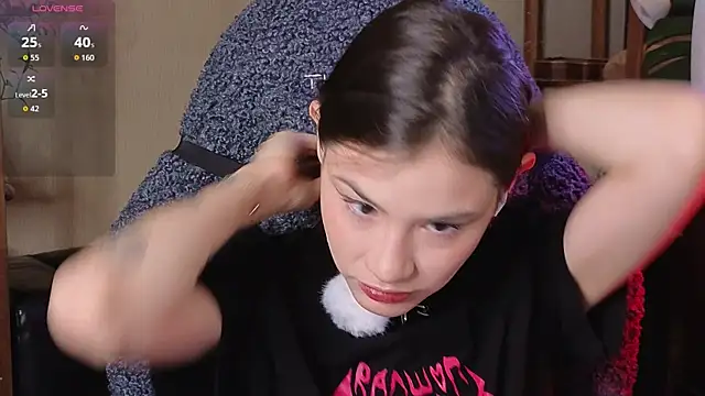 Snapshot of alicekiit chatting on 26, 10, 2025 alicekiit online show from 26, 10, 2025