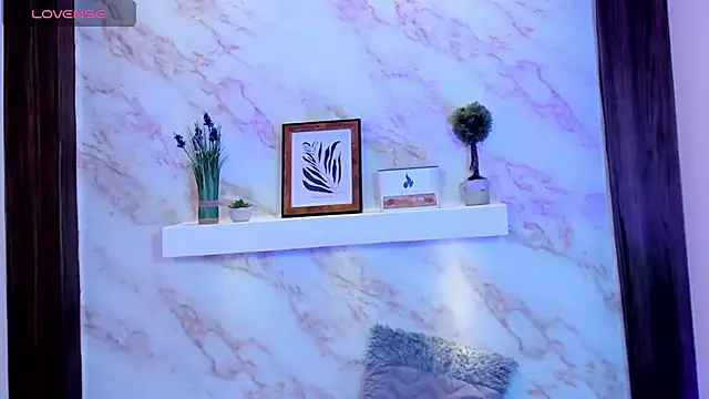 AmyBarton02 online show from 8, 11, 2025