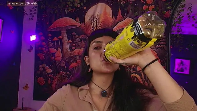 6Briela9  online show from 16, 4, 2026