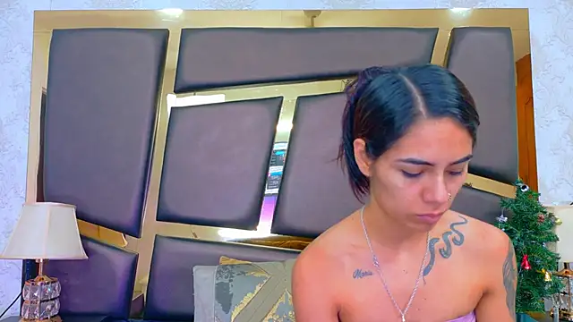 NicoleEsposito online show from 17, 12, 2025