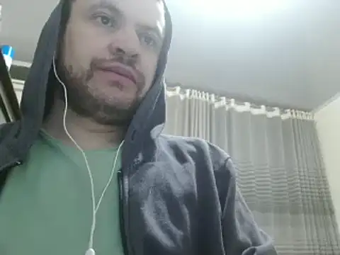 camiloking1720 online show from 20, 12, 2024