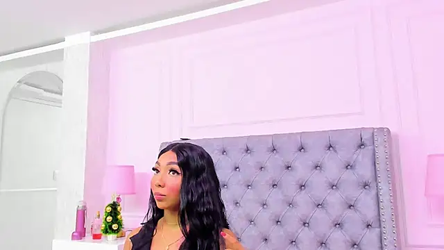 HaileeRoberts online show from 14, 11, 2025