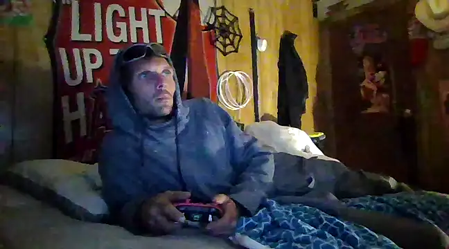 Snapshot of luke_thighwalker2469 chatting on 21, 12, 2024 luke thighwalker2469 online show from 21, 12, 2024