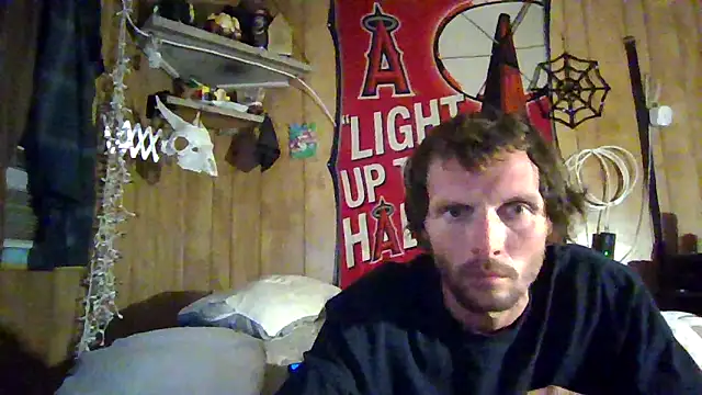 Snapshot of luke_thighwalker2469 chatting on 1, 1, 2025 luke thighwalker2469 online show from 1, 1, 2025