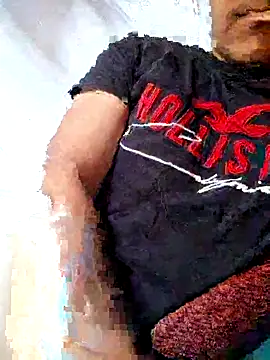 Snapshot of uziel2345 chatting on 20, 9, 2025 uziel2345 online show from 20, 9, 2025