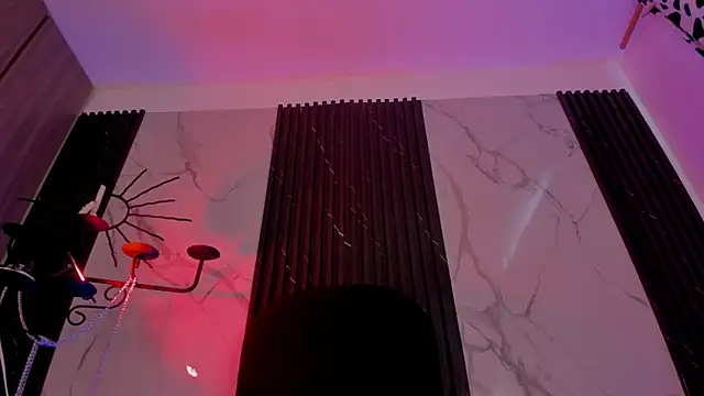 ALICEPOIXXXON online show from 11, 4, 2026