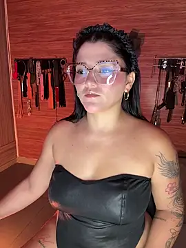 Snapshot of yey_bdsm chatting on 19, 4, 2026 yey bdsm online show from 19, 4, 2026