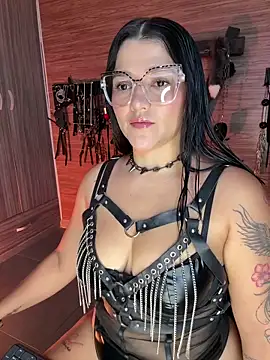 Snapshot of yey_bdsm chatting on 9, 5, 2026 yey bdsm online show from 9, 5, 2026