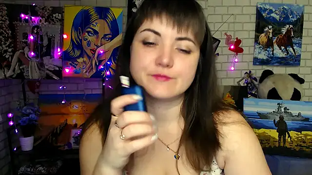 Snapshot of Darina_M_ chatting on 3, 2, 2026 Darina M online show from 3, 2, 2026