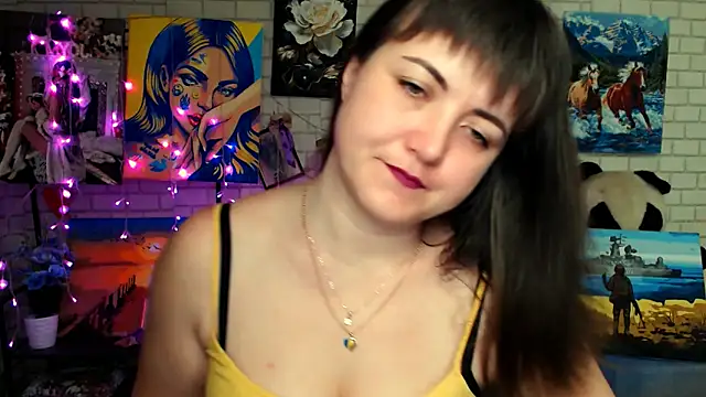 Snapshot of Darina_M_ chatting on 15, 2, 2026 Darina M online show from 15, 2, 2026