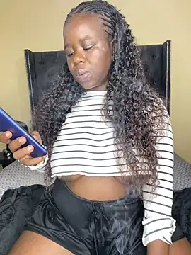 DarkBerry87 online show from 8, 4, 2026