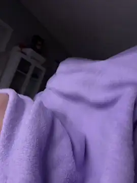 Lucrecio19 online show from 21, 12, 2025