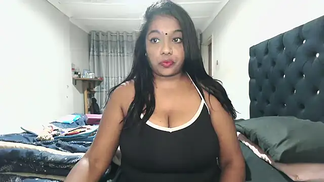 Indianmayaxoxo online show from 9, 5, 2026