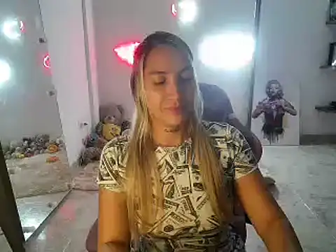 Snapshot of mandy_berrys chatting on 18, 5, 2026 mandy berrys online show from 18, 5, 2026