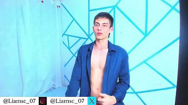 Snapshot of liam_scott77 chatting on 10, 1, 2026 liam scott77 online show from 10, 1, 2026