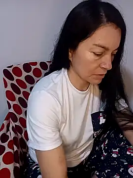 renata hot1 online show from 26, 1, 2025