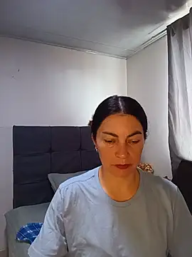Snapshot of renata_hot1 chatting on 5, 6, 2026 renata hot1 online show from 5, 6, 2026