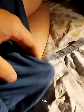 Snapshot of Grig1982 chatting on 29, 10, 2025 Grig1982 online show from 29, 10, 2025