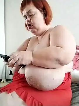 Snapshot of MIDGET-TITS chatting on 6, 2, 2025 MIDGET-TITS online show from 6, 2, 2025