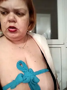 Snapshot of MIDGET-TITS chatting on 24, 2, 2025 MIDGET-TITS online show from 24, 2, 2025